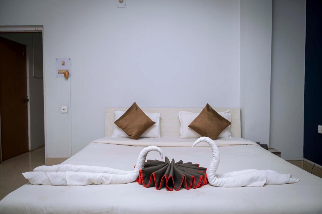فندق Gs Residency غاواهاتي المظهر الخارجي الصورة